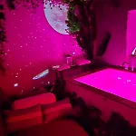 펜션 Le Allegre Comari Di Nesso, Casa E Benessere 네소