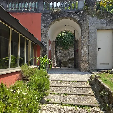 Le Allegre Comari Di Nesso, Casa E Benessere 네소